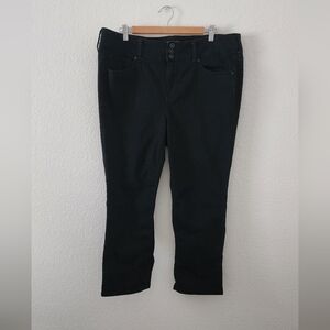 Torrid Black Crop Jegging Super Soft Women’s Sz. 18